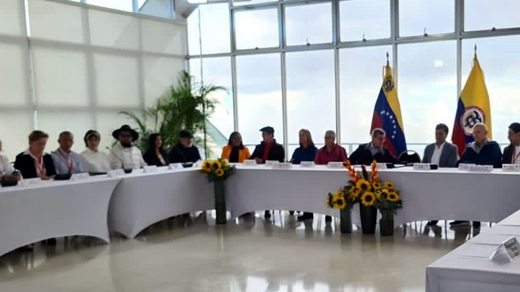 Concluye la primera fase de las conversaciones de paz entre Gobierno y ELN, la Iglesia colombiana “acompañante permanente”